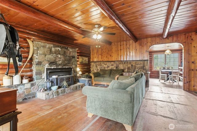 3141 Harris Street Road, Kelso, WA 98626