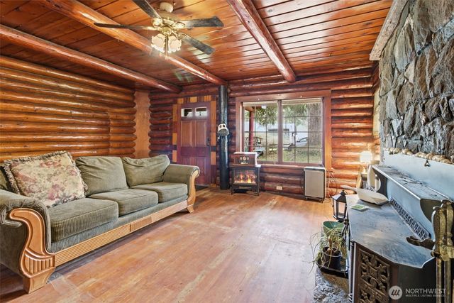3141 Harris Street Road, Kelso, WA 98626