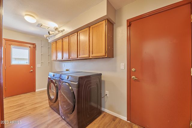 1137 N WINTHROP Circle, Mesa, AZ 85213