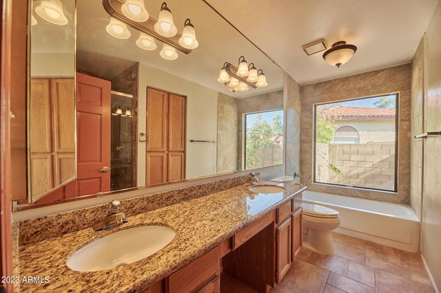 1137 N WINTHROP Circle, Mesa, AZ 85213