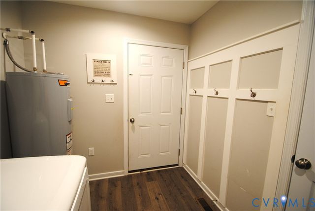 722 Signboard Rd, Bumpass, VA 23024