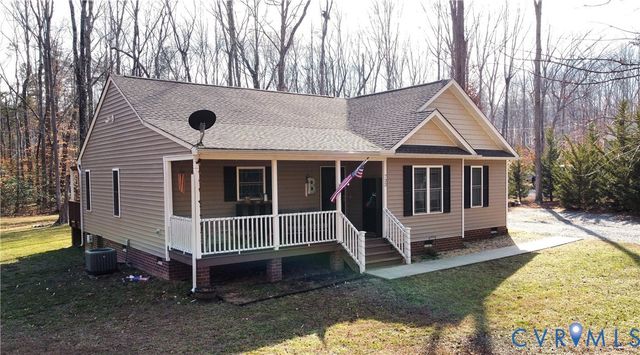 722 Signboard Rd, Bumpass, VA 23024