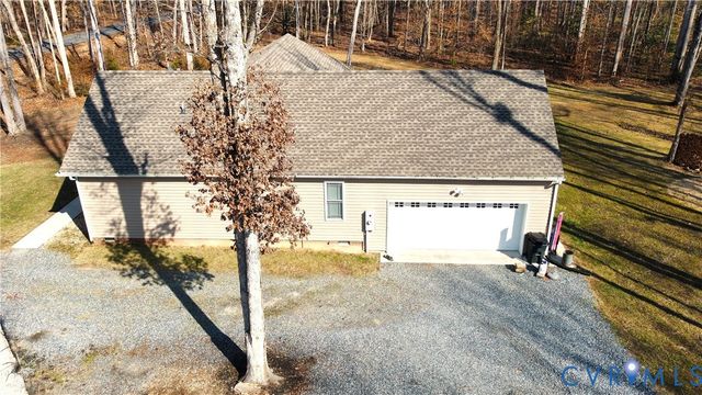 722 Signboard Rd, Bumpass, VA 23024