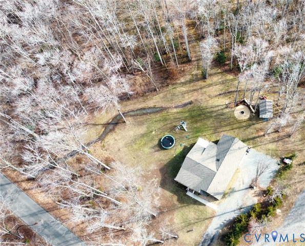 722 Signboard Rd, Bumpass, VA 23024