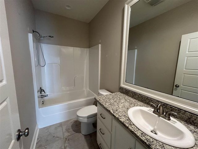 309 Paisley Parkway, Sulphur, LA 70665