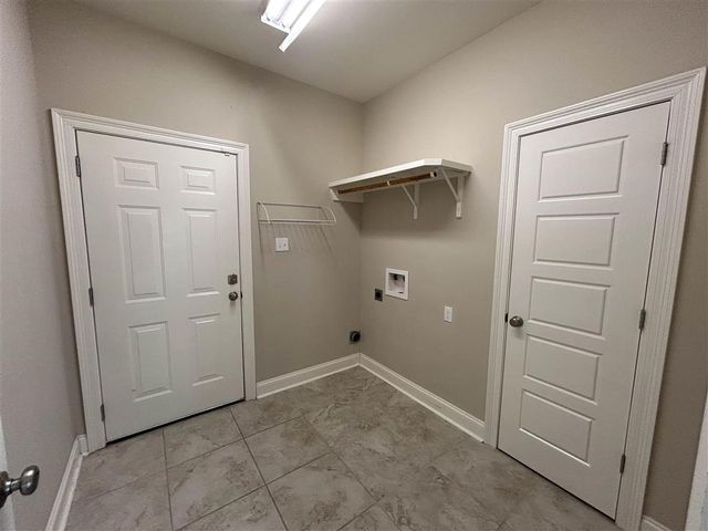 309 Paisley Parkway, Sulphur, LA 70665