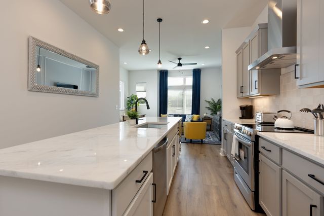 2403 Jefferson St Unit E, Nashville, TN 37208
