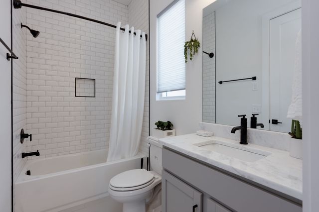 2403 Jefferson St Unit E, Nashville, TN 37208