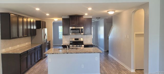 6150 Akin Place, San Antonio, TX 78261