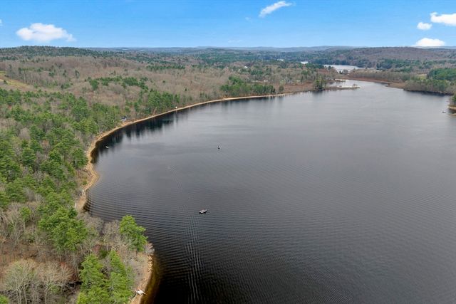 172 Stone Road, East Brookfield, MA 01515