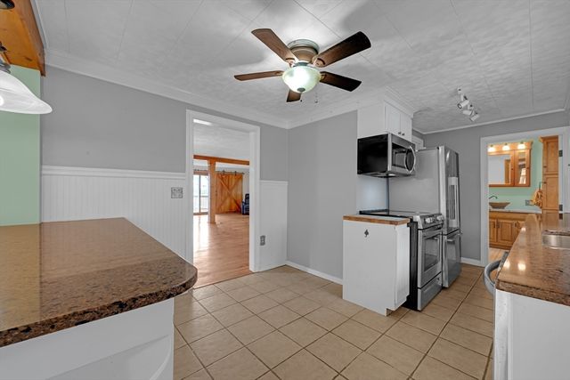 172 Stone Road, East Brookfield, MA 01515