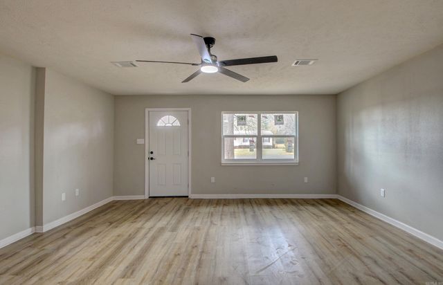 204 N Apple, Beebe, AR 72012