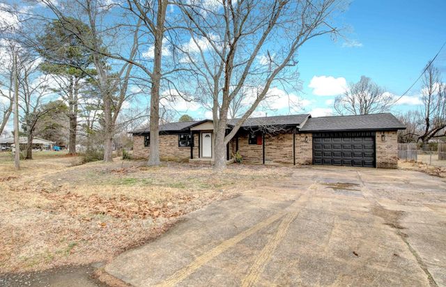 204 N Apple, Beebe, AR 72012