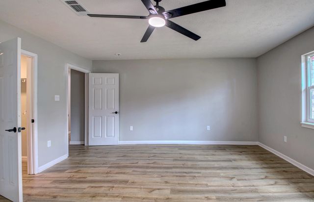 204 N Apple, Beebe, AR 72012