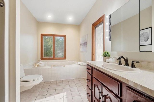 4007 Top Flite Lane, Deerfield Twp., OH 45040