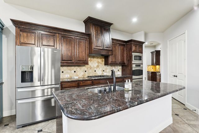 11158 Graceland Lane, Frisco, TX 75033