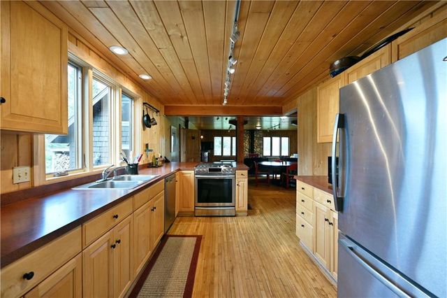 12642 Paddock Road, Hayward, WI 54843