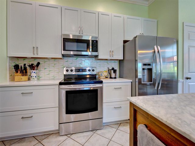 4310 MANFIELD DRIVE, Venice, FL 34293