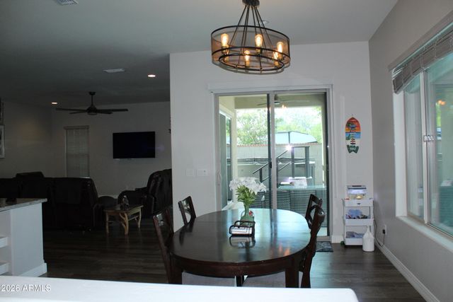 10454 E Vivid Avenue, Mesa, AZ 85212