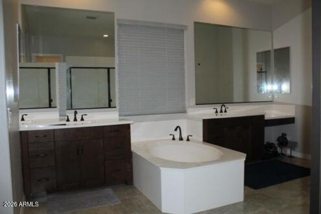 10454 E Vivid Avenue, Mesa, AZ 85212