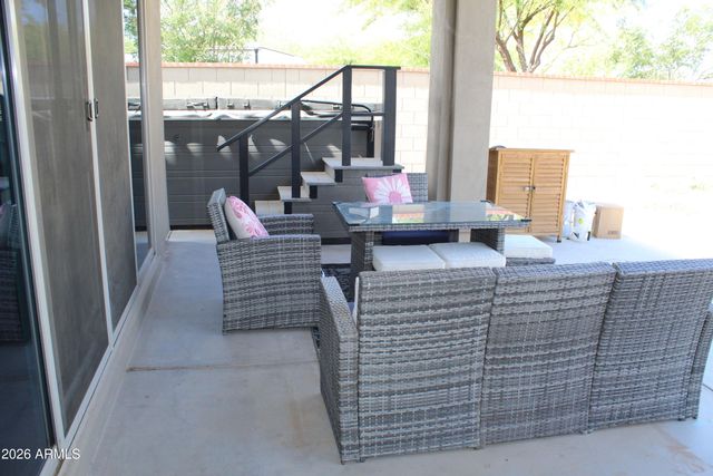 10454 E Vivid Avenue, Mesa, AZ 85212