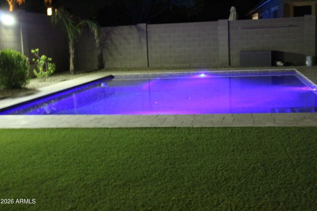 10454 E Vivid Avenue, Mesa, AZ 85212