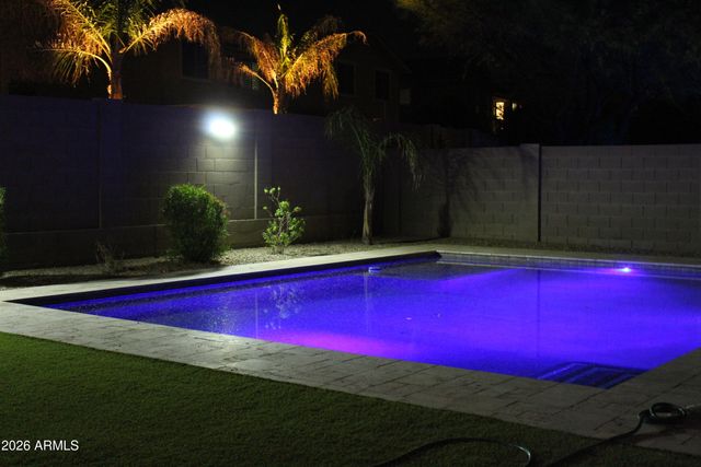 10454 E Vivid Avenue, Mesa, AZ 85212