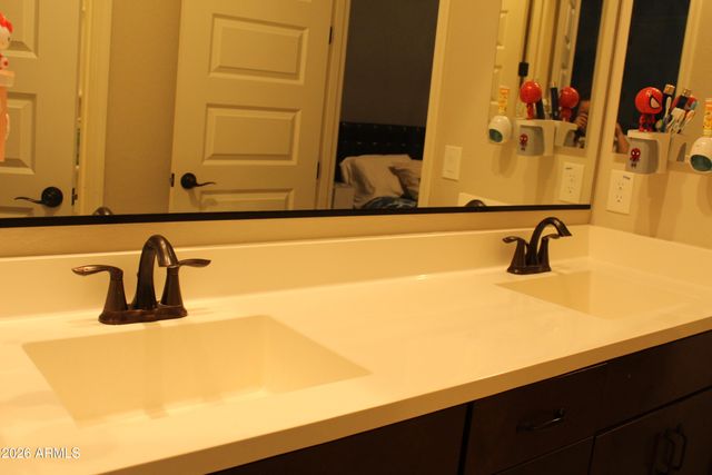 10454 E Vivid Avenue, Mesa, AZ 85212