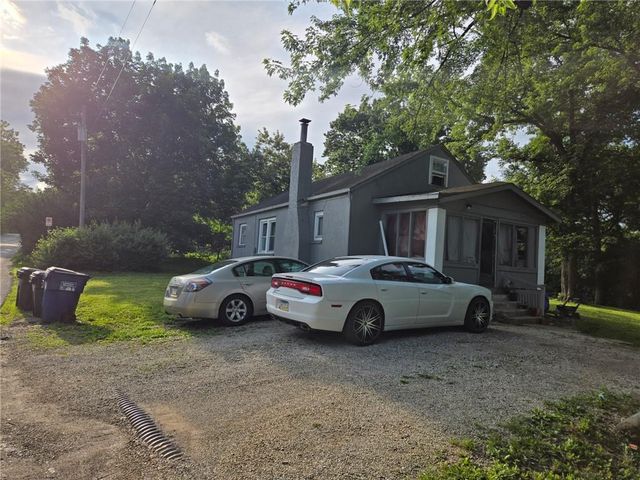 1200 Oak Hill Avenue, Lawrence, KS 66044