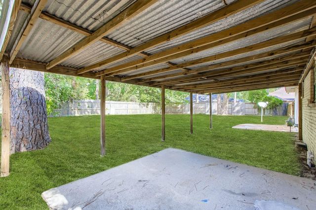 9506 Landry Boulevard, Spring, TX 77379