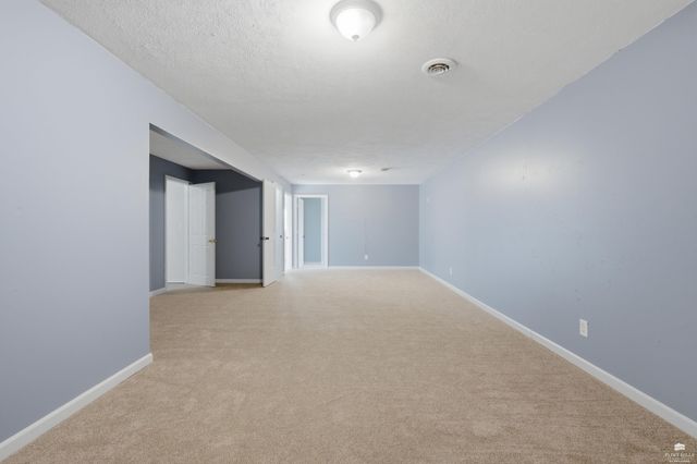 2525 Paige Lane, Junction City, KS 66441