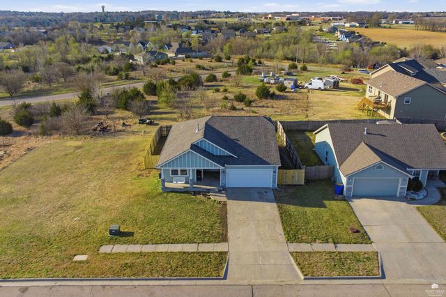2525 Paige Lane, Junction City, KS 66441