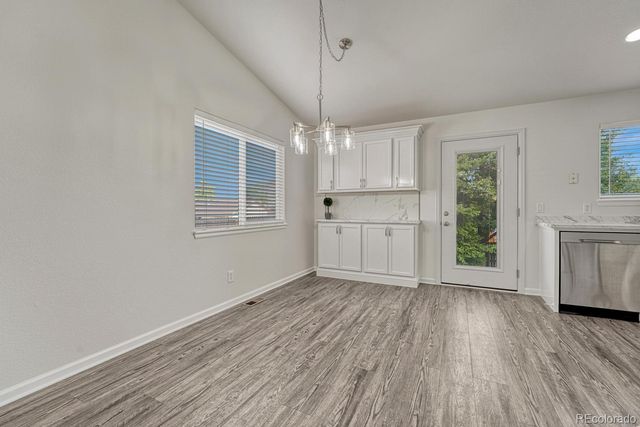 832 Pitkin Way, Castle Rock, CO 80104