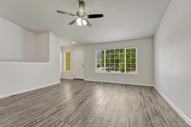 832 Pitkin Way, Castle Rock, CO 80104