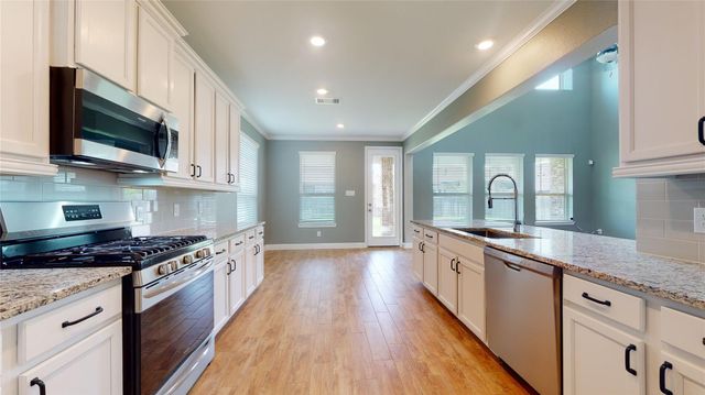 17351 Grand Canyon Road, Conroe, TX 77302