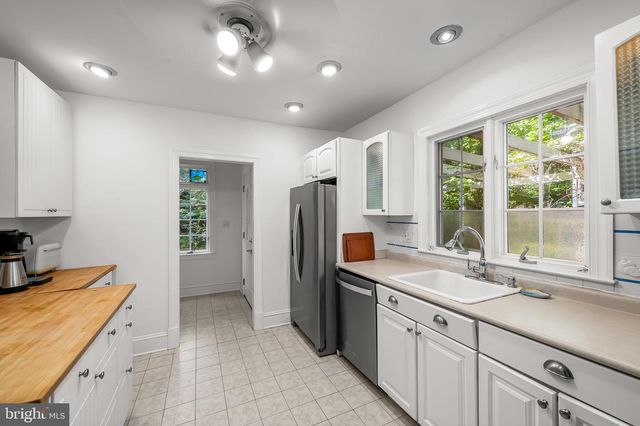 2217 ARDEN RD, Baltimore, MD 21209
