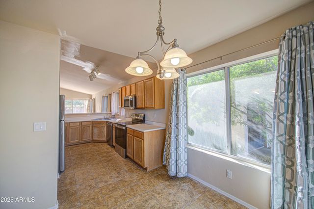 1813 E GAIL Drive, Chandler, AZ 85225