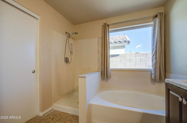 1813 E GAIL Drive, Chandler, AZ 85225