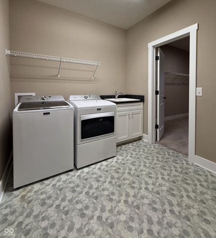 1432 Hideaway Circle, Brownsburg, IN 46112