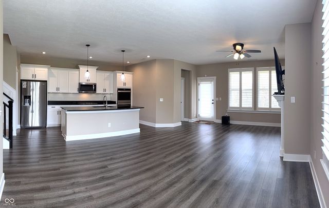 1432 Hideaway Circle, Brownsburg, IN 46112