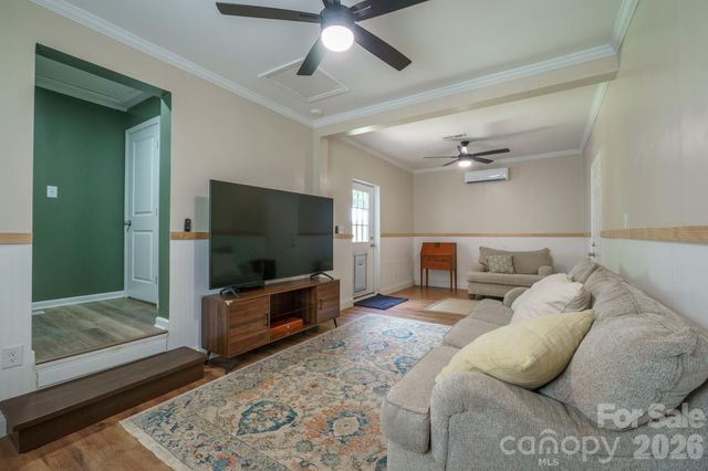 200 Point Circle, Belmont, NC 28012