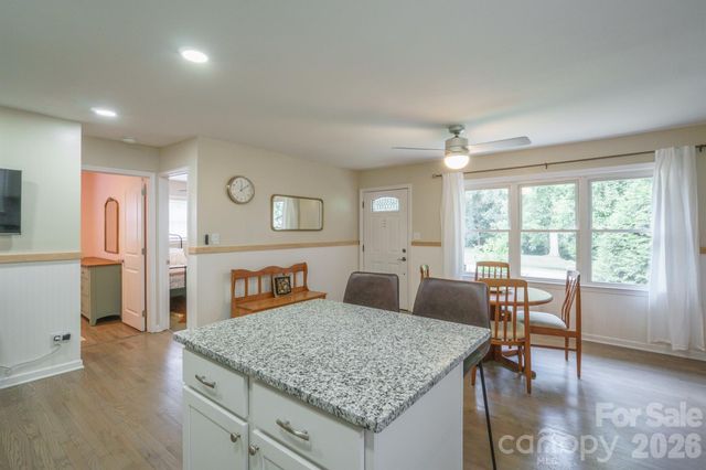 200 Point Circle, Belmont, NC 28012
