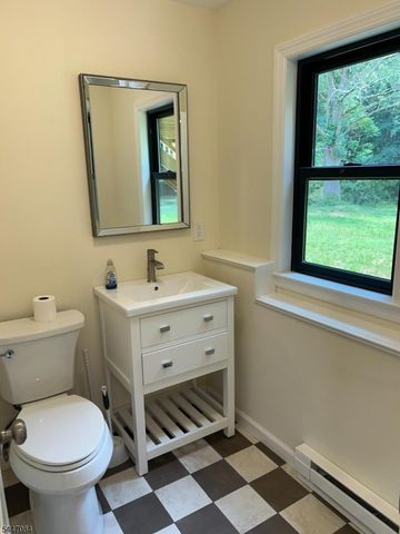 88 Unionville Rd, Wantage Twp., NJ 07461