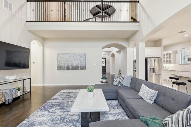 576 Featherstone Drive, Rockwall, TX 75087