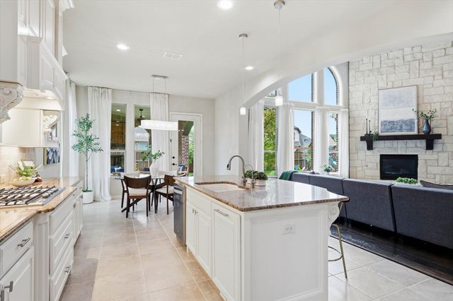 576 Featherstone Drive, Rockwall, TX 75087