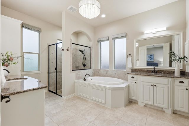 576 Featherstone Drive, Rockwall, TX 75087