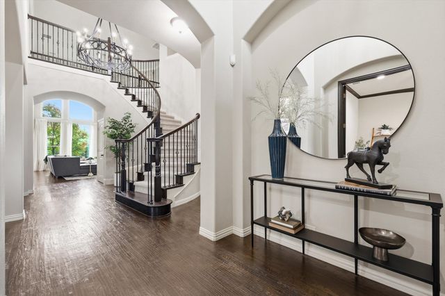 576 Featherstone Drive, Rockwall, TX 75087