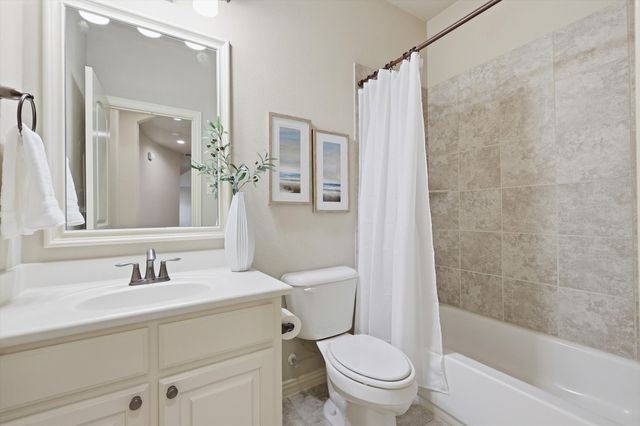576 Featherstone Drive, Rockwall, TX 75087