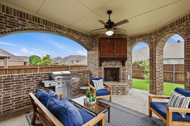 576 Featherstone Drive, Rockwall, TX 75087