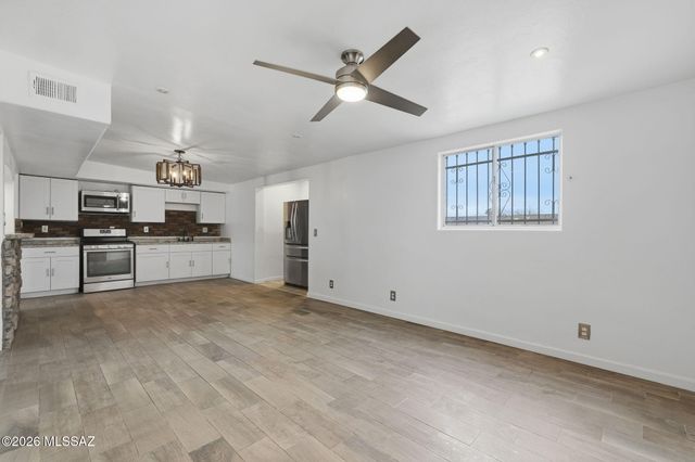 1633 S Camino Del Sierra, Tucson, AZ 85713